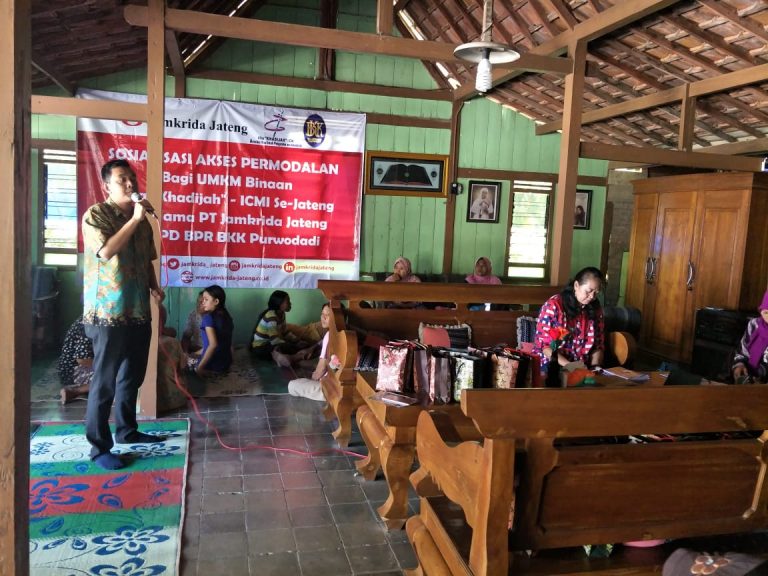 Sosialisasi dengan pelaku umkm binaan Alisa Khadijah - lcmi Jateng di wilayah Kradenan Grobogan