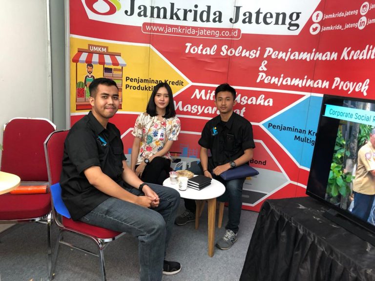 pameran perpustakaan dan arsip prov jateng di rita supermall purwokerto